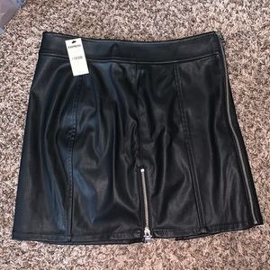 Short zip up skirts
